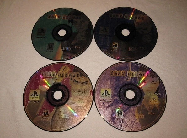 
                    Официально игра выходила на четырёх CD, однако большинству жителей СНГ приходилось играть в двухдисковую пиратскую версию, где сюжет обрывался на полуслове. Для многих поиск остальных дисков стал первым опытом в популярном сегодня «эпизодическом» гейминге                